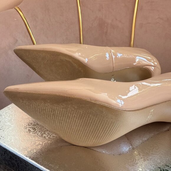 Pre-Loved: Jean Ardor Classic Nude 3.25" Patent Pumps [Size 6.5] - Picture 5 of 5